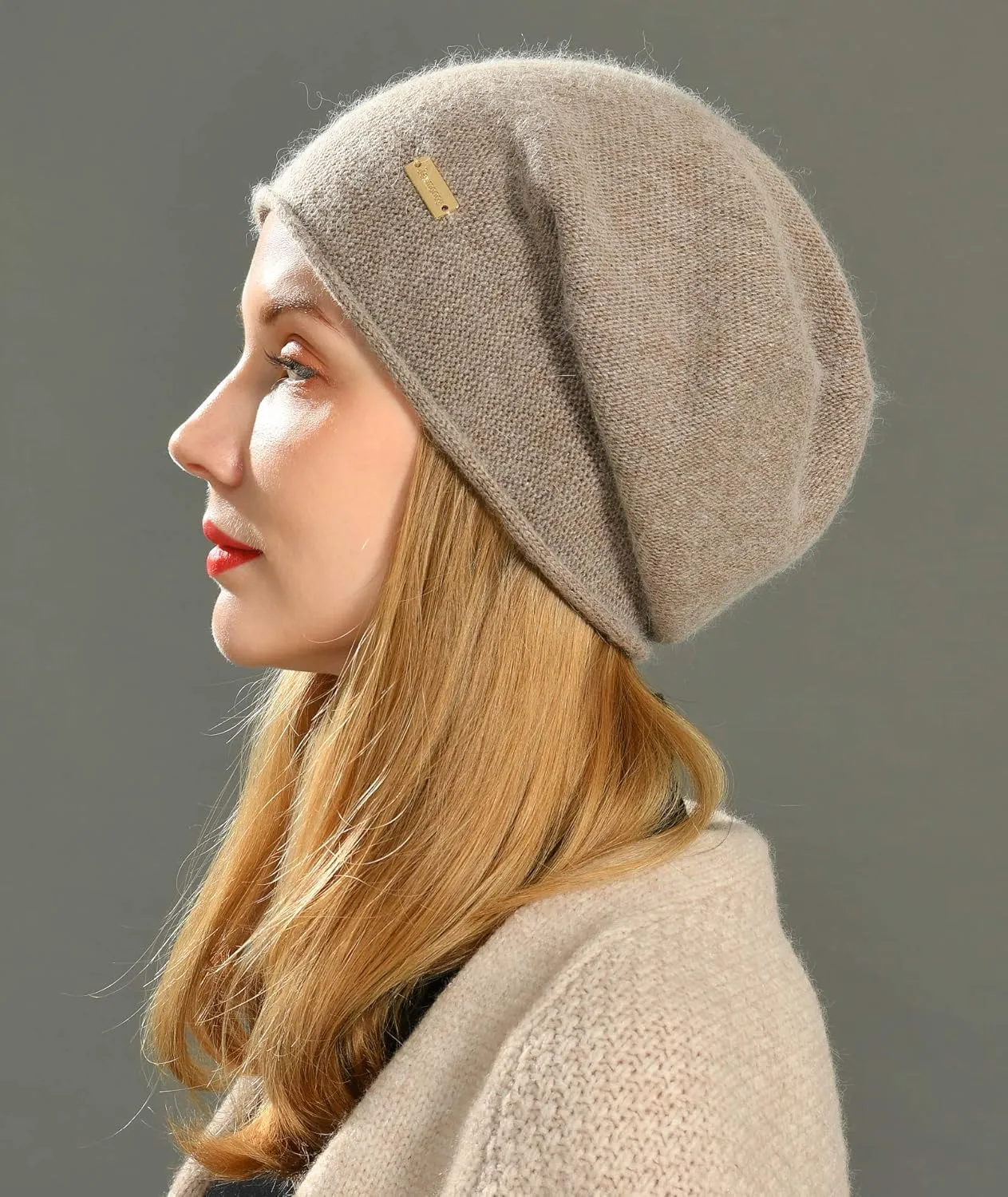 jaxmonoy Slouchy Knit Beanie Hat for Women Winter Soft Warm Ladies Laightweight Slouch Knitted Skull Beanies Cap