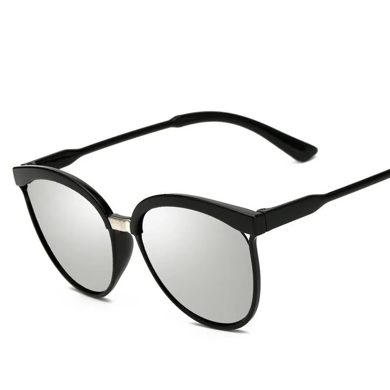 Tiff's Highstreet Round Sunglasses